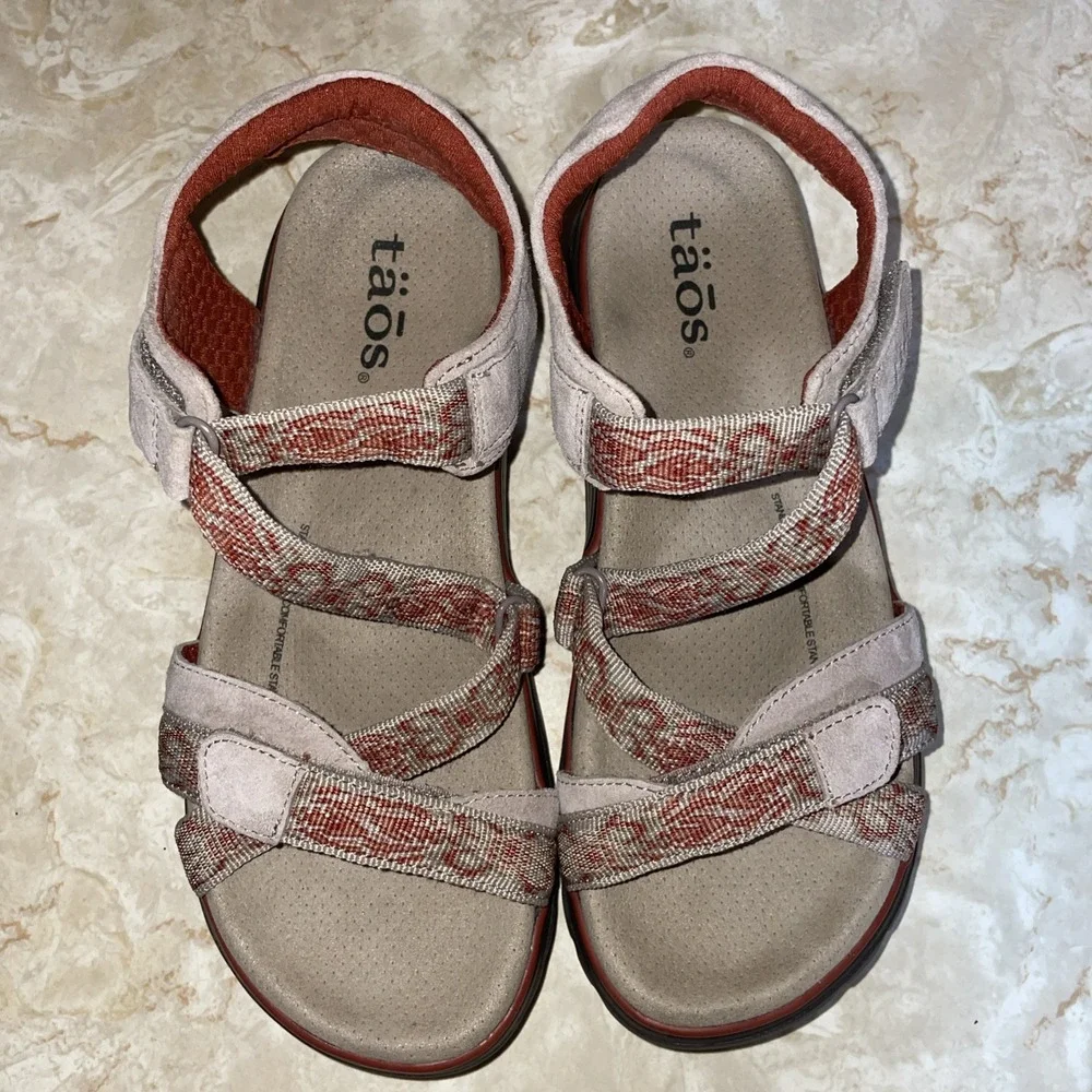 Taos Zen Sandals Tan‎ & Burnt Orange 6 Strappy Comfort Sandal